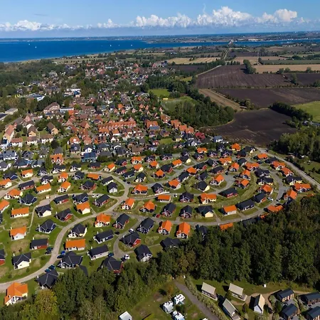 Grossenbroder Ferienchalet Fuer 8 Personen Großenbrode